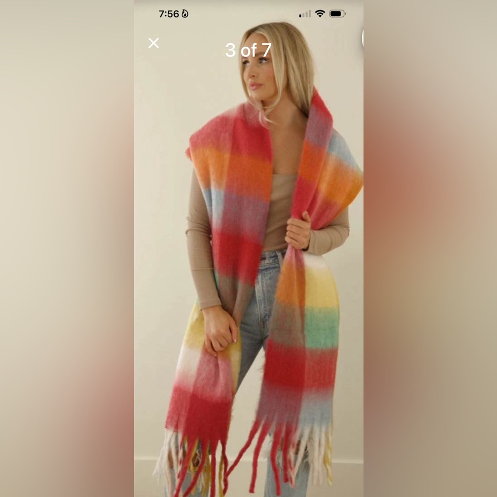 GAP Multicolor Striped Scarf